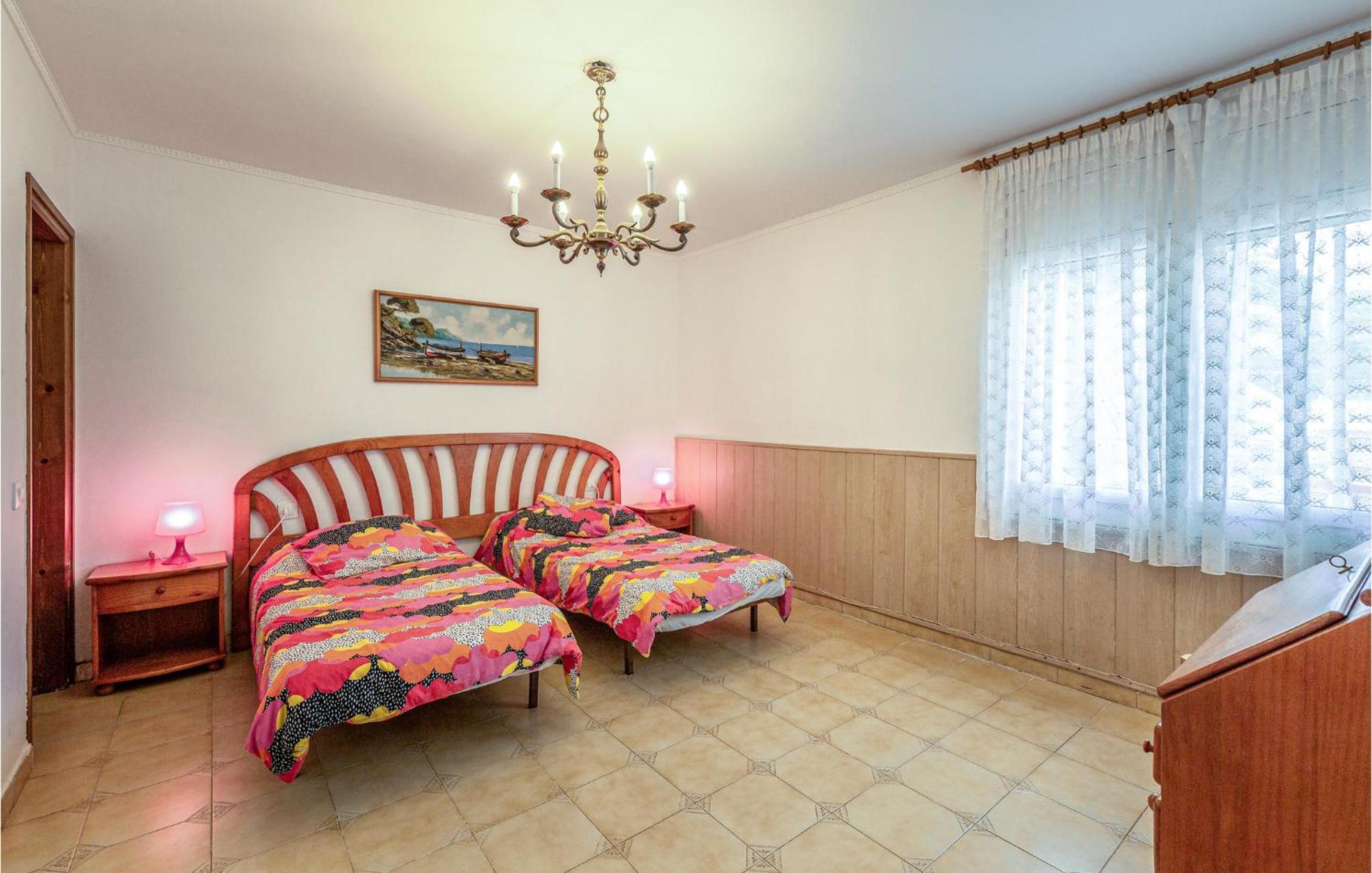 Hébergement de vacances Awesome In With House Sea View *
